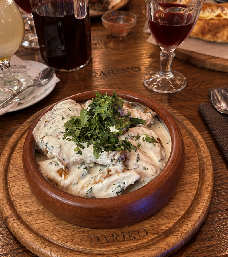 Traditional Georgian main dish presented on DARIKO tableware